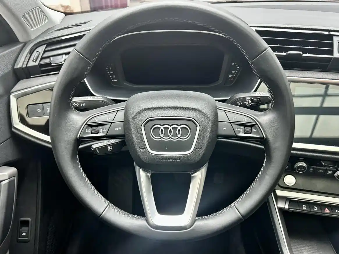 Audi Q3 2022 35 TFSI Progressive Dynamic фото 13