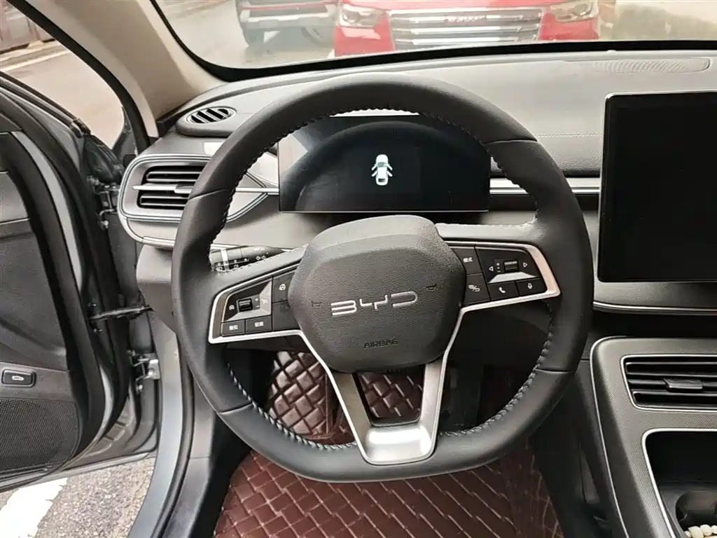 BYD Destroyer 05 2024 Glory Edition DM-i 55KM Luxury фото 11