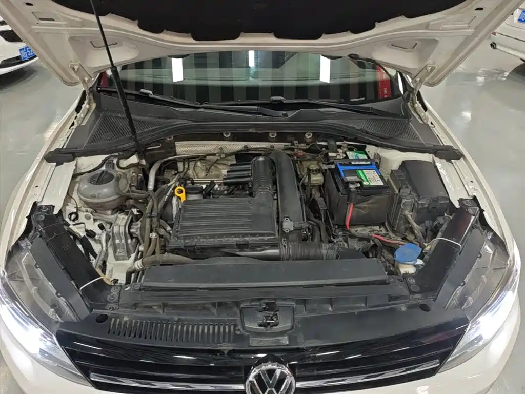 Volkswagen Lamando 2018 280TSI DSG Comfort Edition фото 20