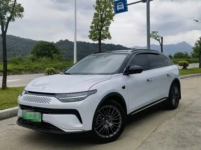 Leapmotor C11 Последовательный гибрид, 300 Престиж