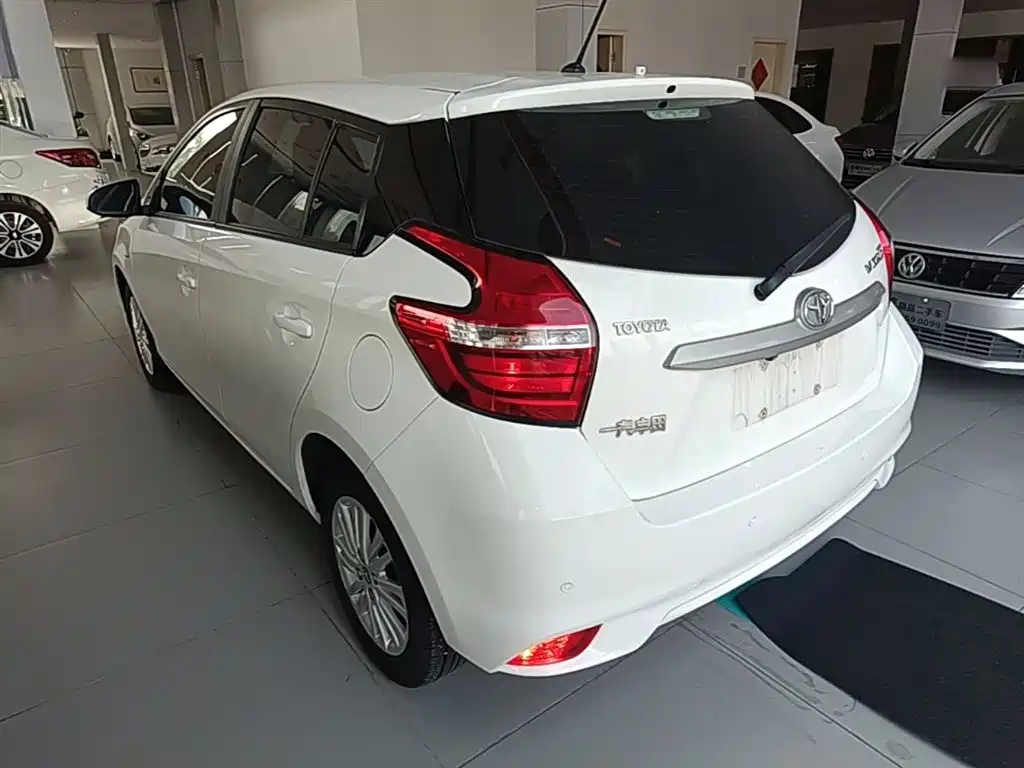 Toyota Vios FS 2019 1.5L CVT Fengchi Edition фото 5