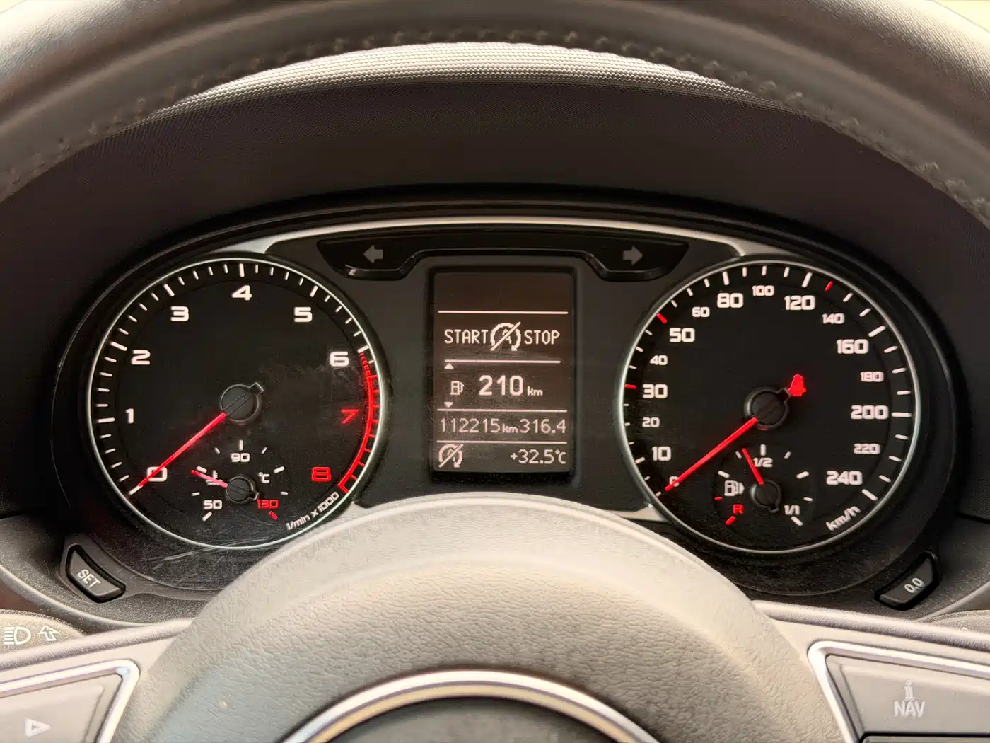 Фото 4 - Audi A1