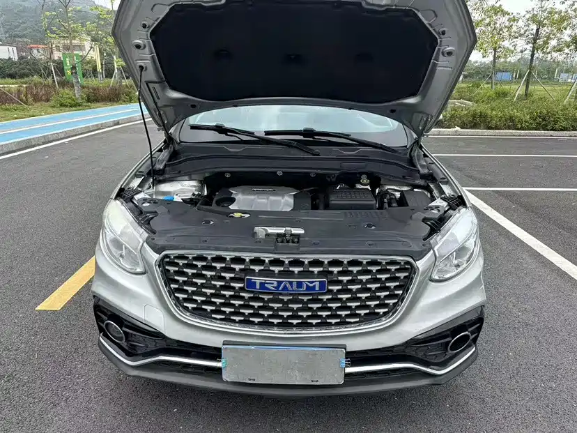 Junma MEET 3 (Meitu 3) 2018 2018 1.5T CVT Comfort Edition