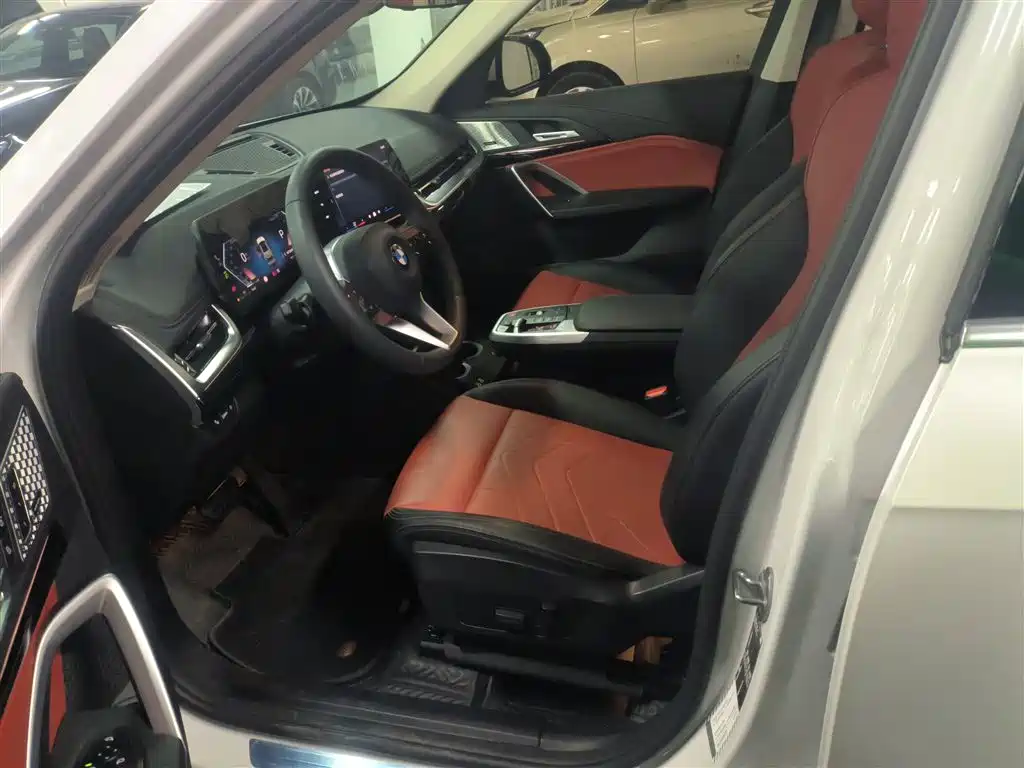 BMW X1 2024 sDrive25Li X Design Package фото 15