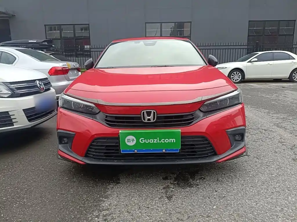 Фото 3 - Honda Civic