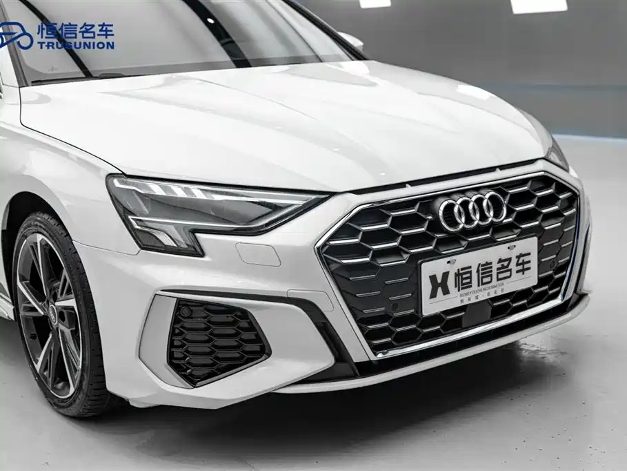 Audi A3 2024 Model Sportback 35 TFSI Fashion Sport фото 6