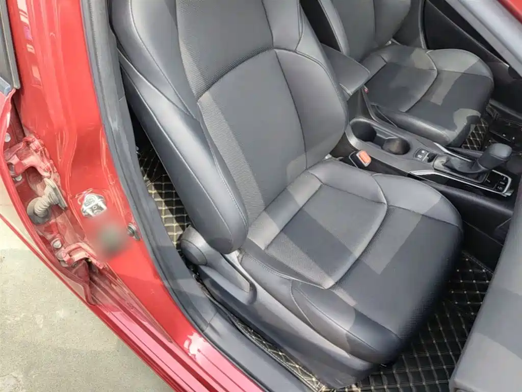 Toyota Levin 2021 185T CVT Luxury Edition фото 20