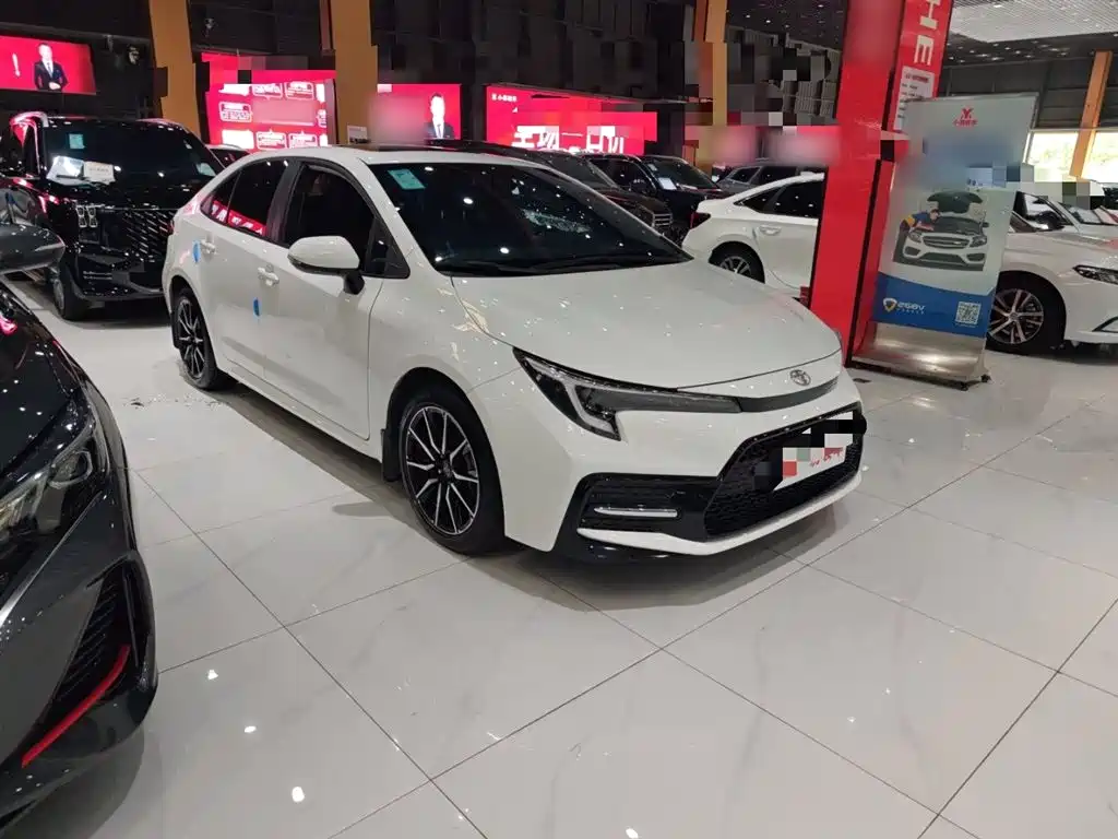 Toyota Levin 2023 185T CVT Sport фото 5