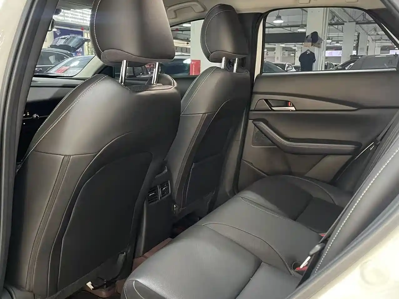 Фото 5 - Mazda CX-30