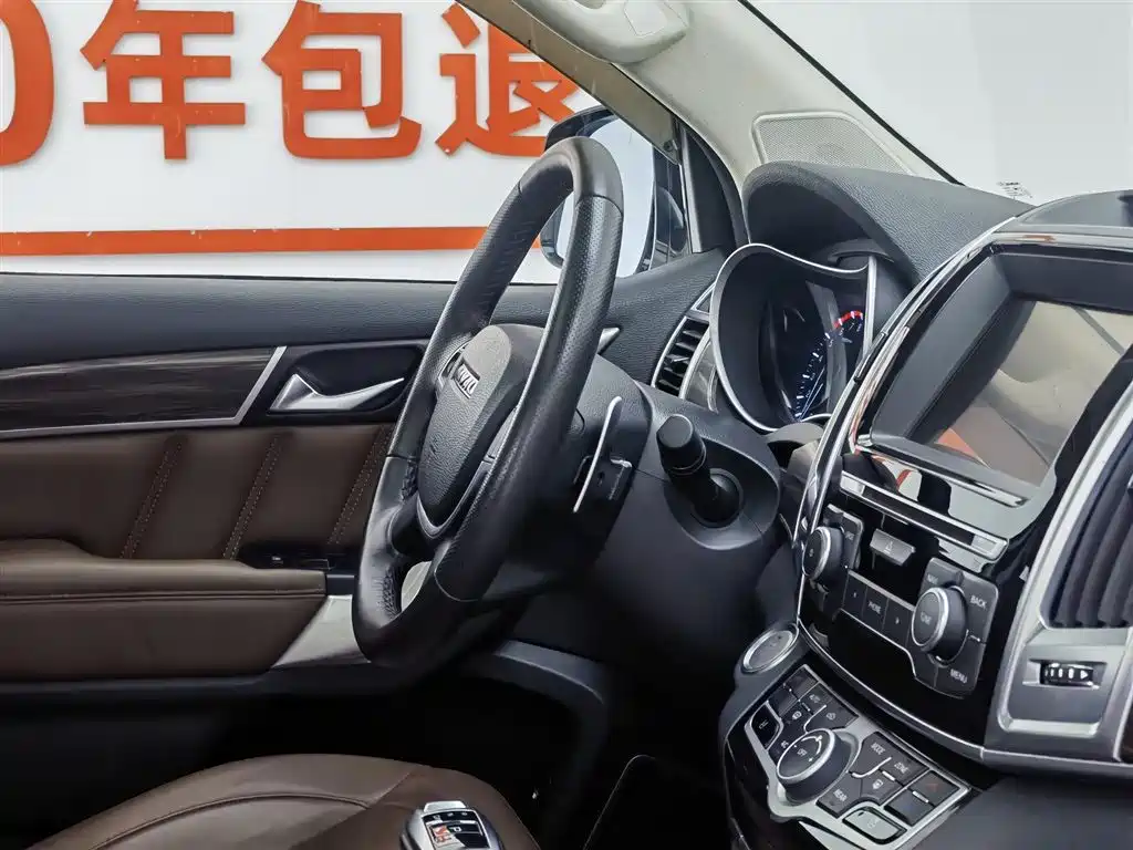 Haval H9 2017 2.0T Petrol 4WD Luxury 7-seater фото 22