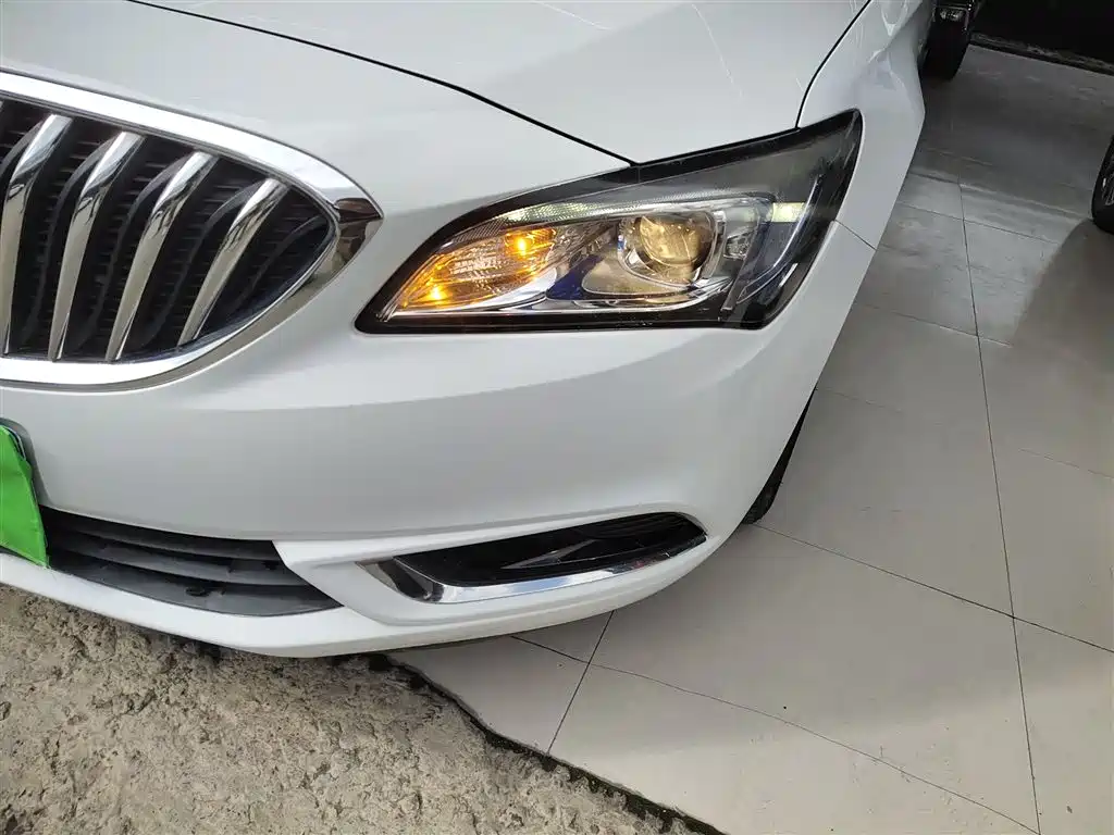 Buick Verano 2015 Sedan 15S Automatic Progressive фото 24