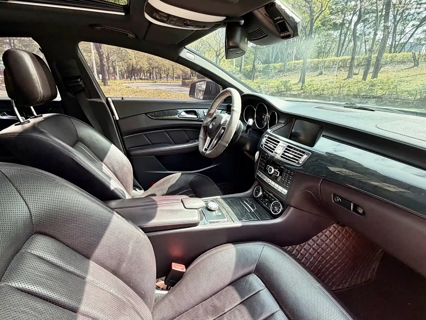 Mercedes-Benz CLS 2012 CLS 350 CGI фото 12