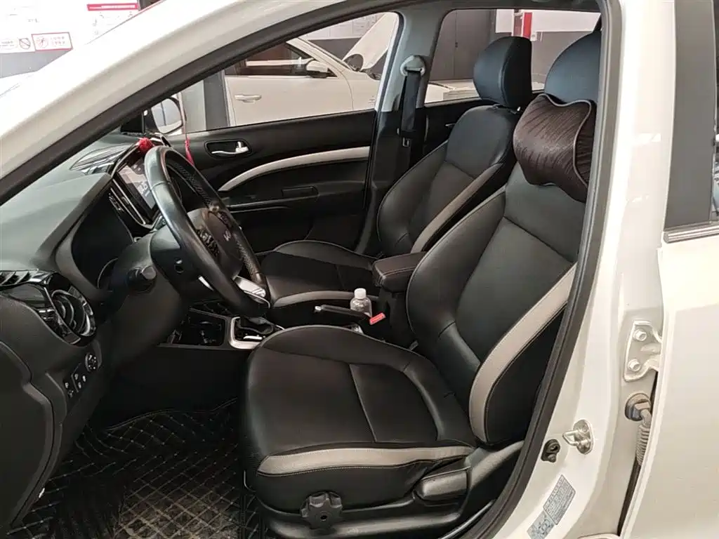 Kia KX1 2021 1.4L CVT Fun Edition фото 15