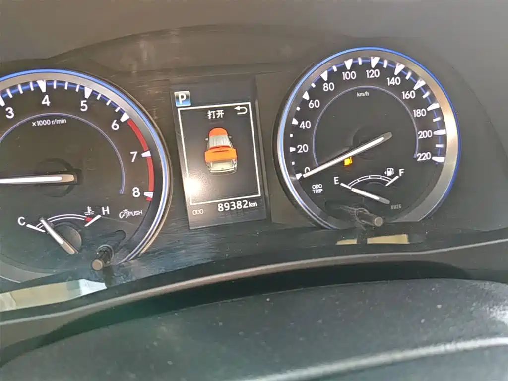Toyota Highlander 2018 2.0T 4WD Luxury 7-seater (China V) фото 19