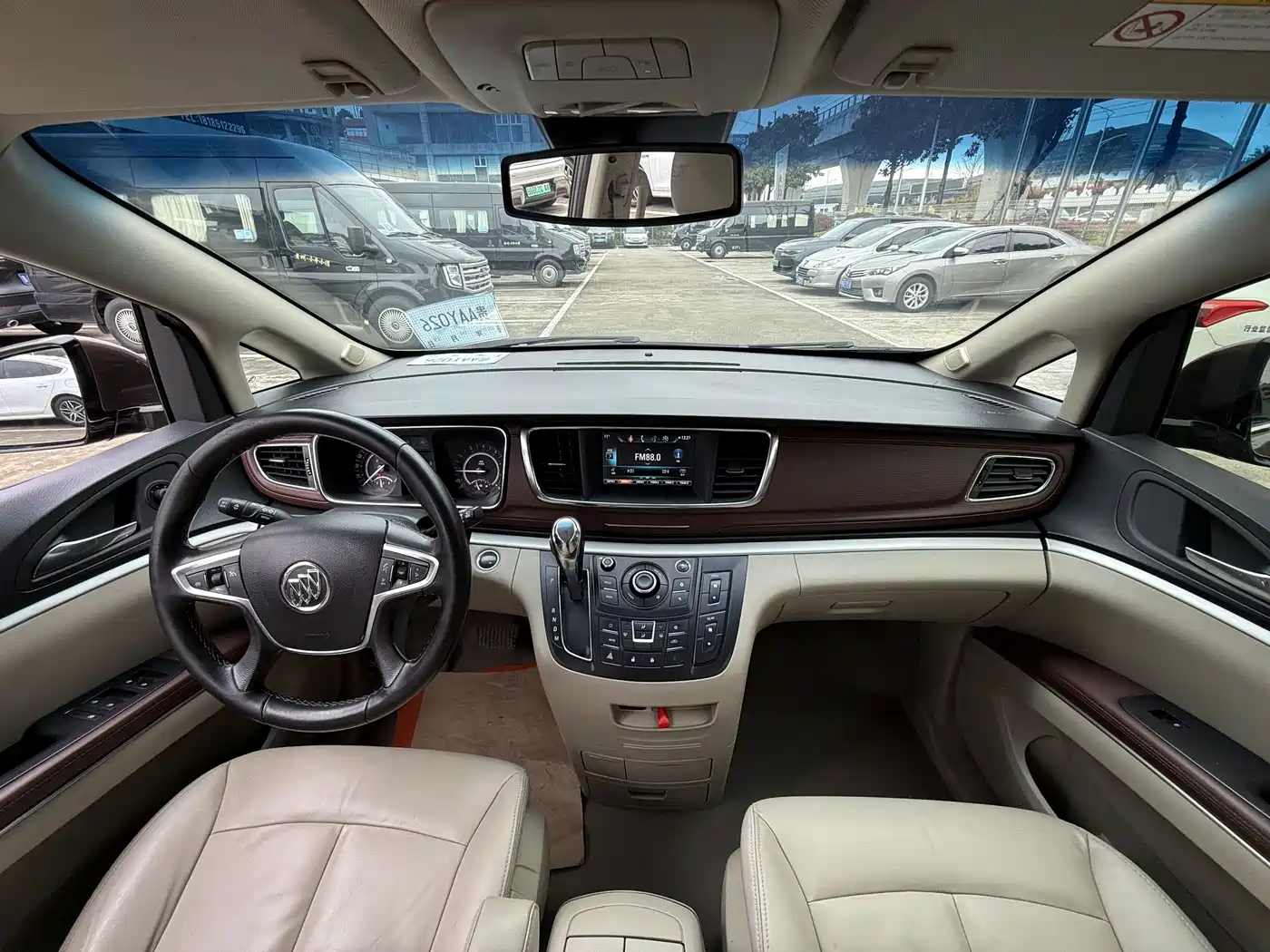 Buick GL8 2018 28T Luxury Model China VI фото 16