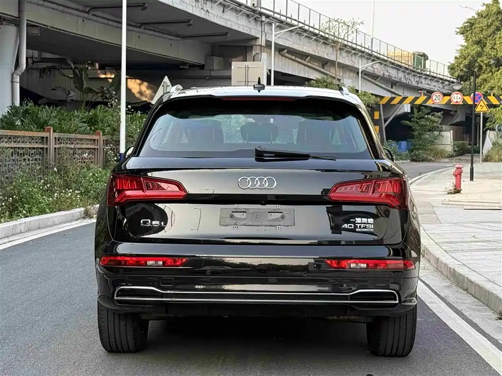 Audi Q5L 2018 40 TFSI Prestige Fashion (China V) фото 19