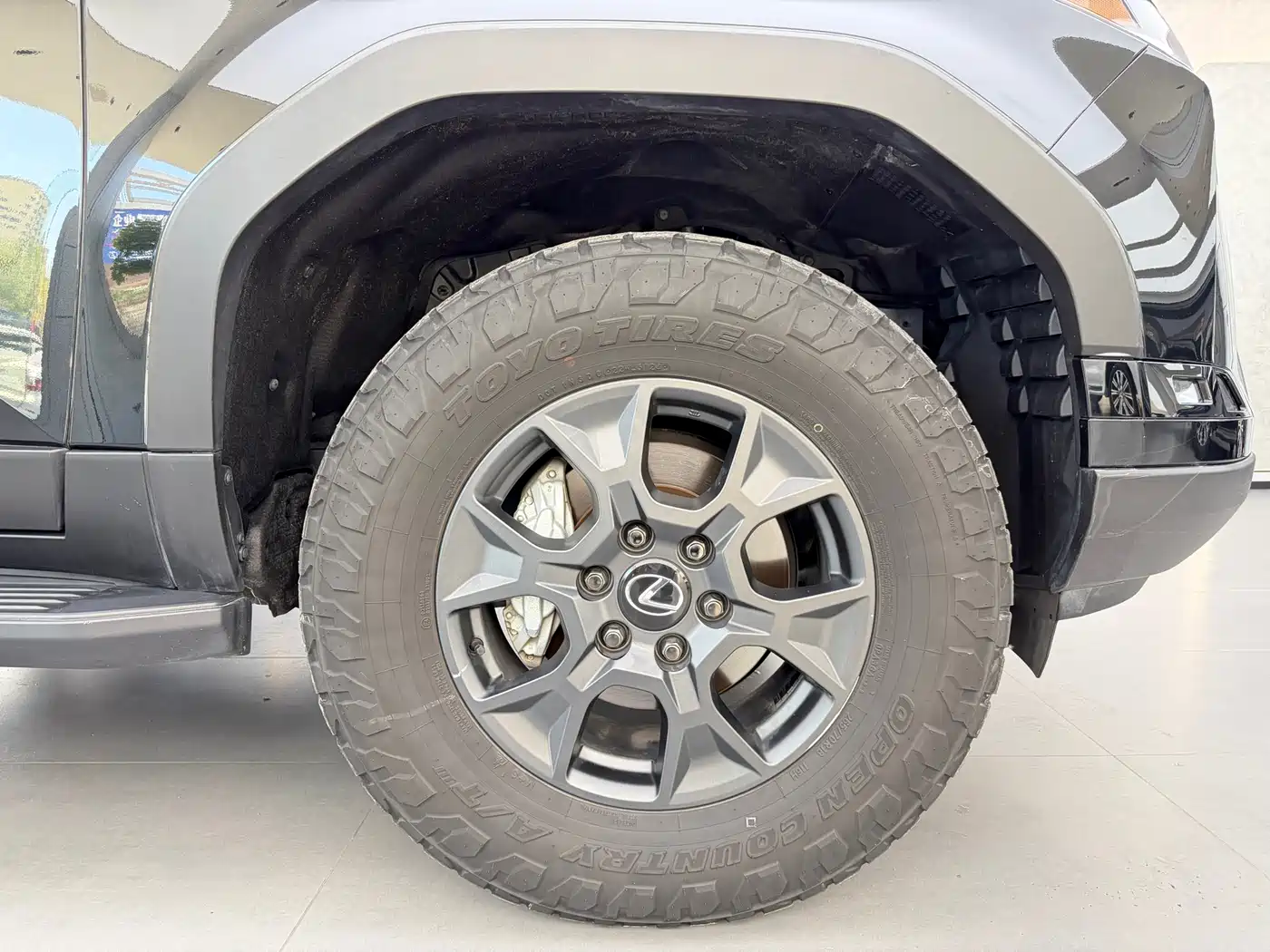Lexus GX 2024 OVERTRAIL Summit Edition фото 24