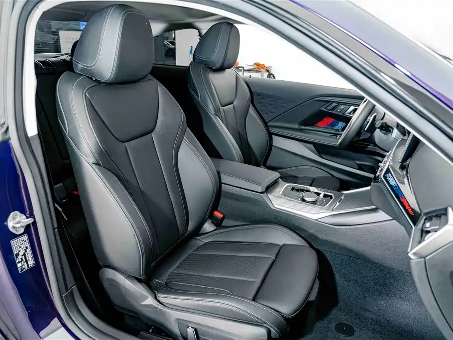 Фото 18 - BMW 2 Series (Import)