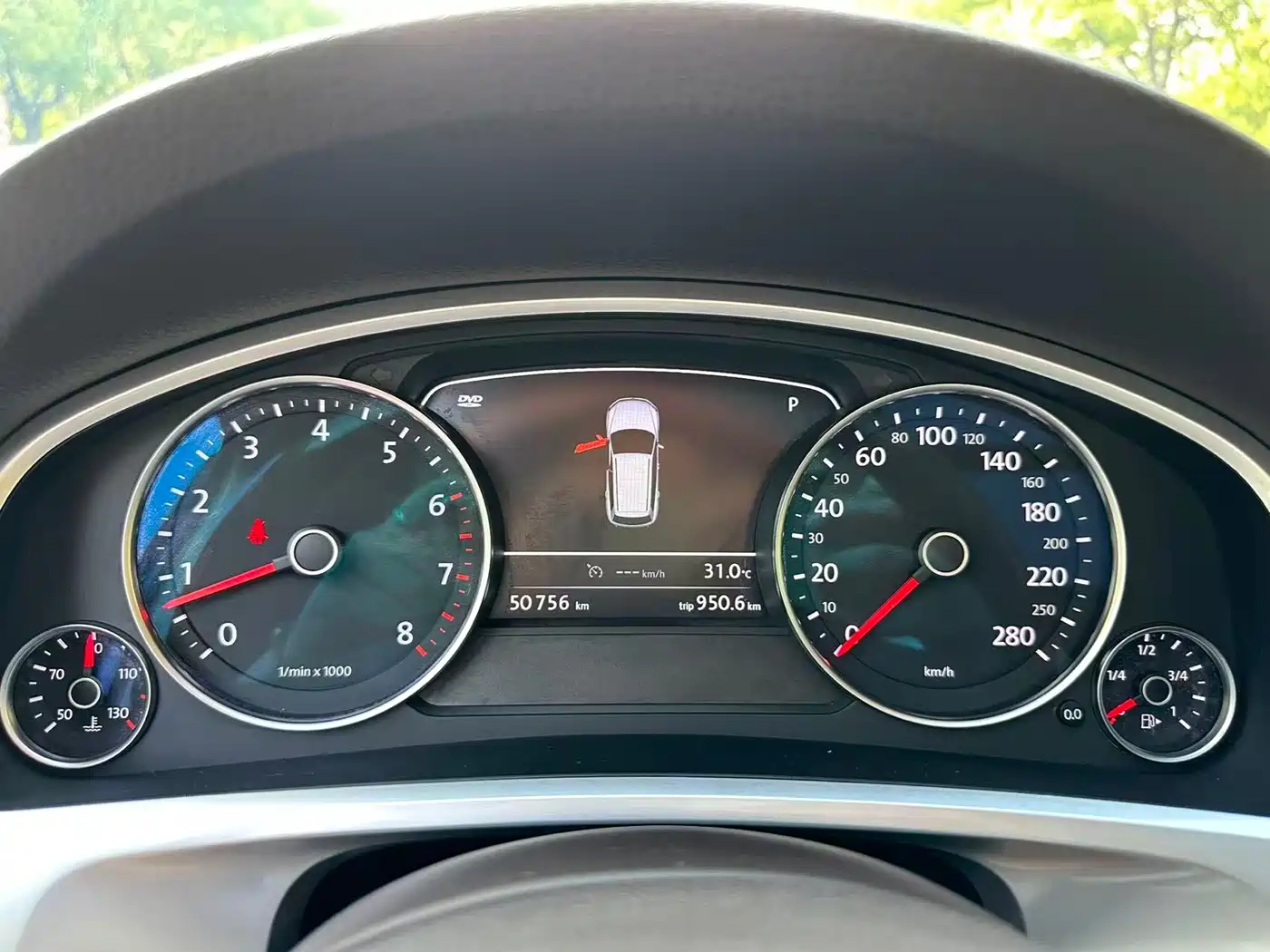 Volkswagen Touareg 2011 3.0TSI Premium фото 12