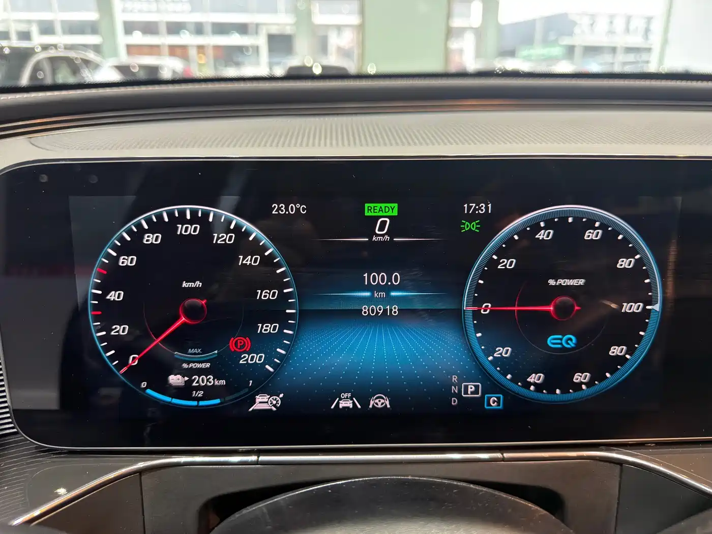 Mercedes-Benz EQC, миниатюра 6