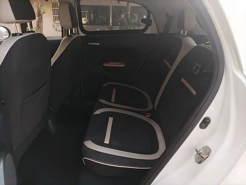 Ora Black Cat 2022 2022 351km Comfort (NMC)