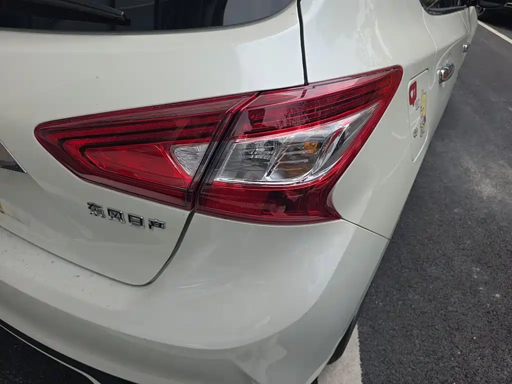 Nissan Tiida, миниатюра 8