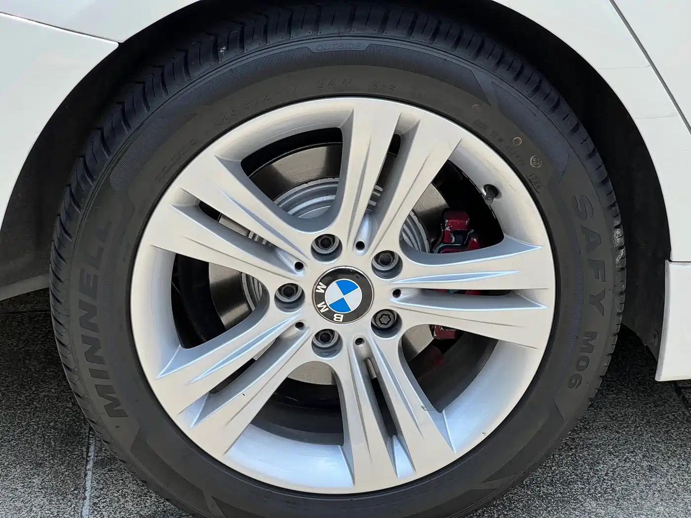 BMW 3 Series 2015 320i Super Joy Sport Design Package фото 15