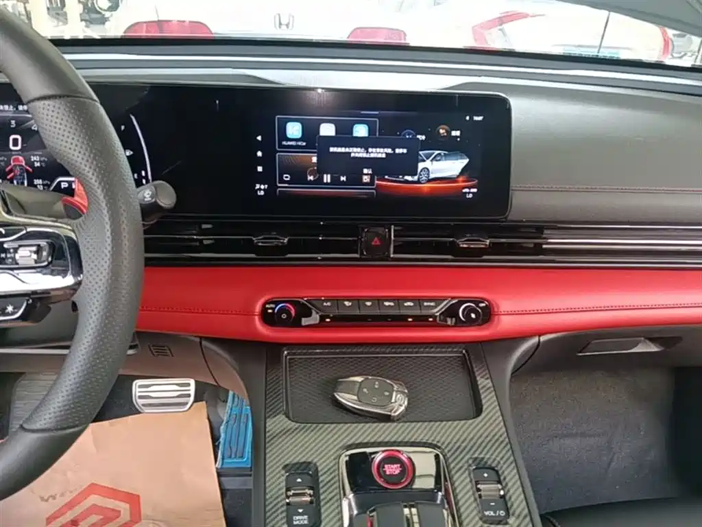 GAC Trumpchi Trumpchi Emkoo 2021 270T DCT J15 Edition фото 13