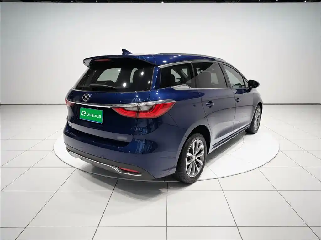 BYD Song MAX 2019 1.5T Auto Smart Connect Progressive 7-seater China V фото 5