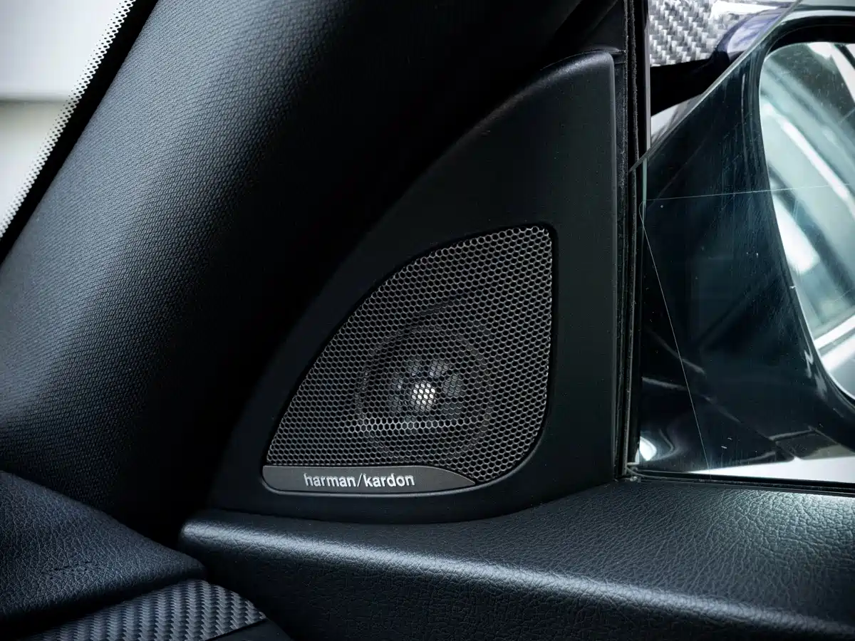 BMW M2 2016 M2 фото 10