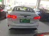 Фото 6 - Ford Focus