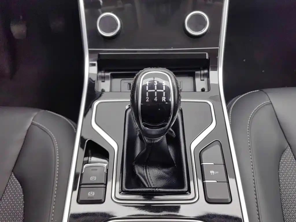 Chery Arrizo GX 2019 2018 1.5T Manual Dynamic Edition China V