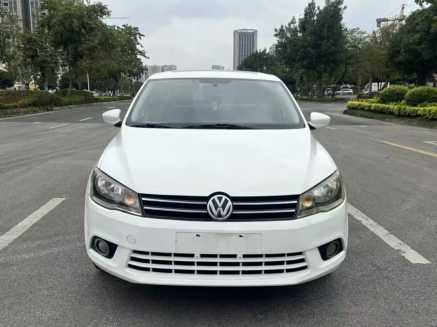 Volkswagen Jetta 2015 1.6L Manual Comfort фото 2