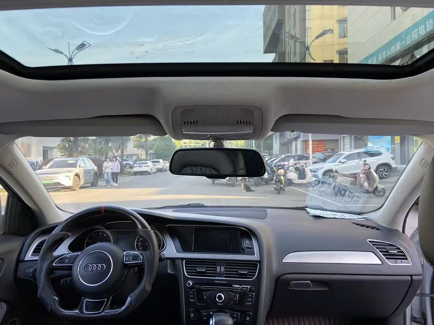 Audi A4L 2013 35 TFSI Automatic Comfort фото 10