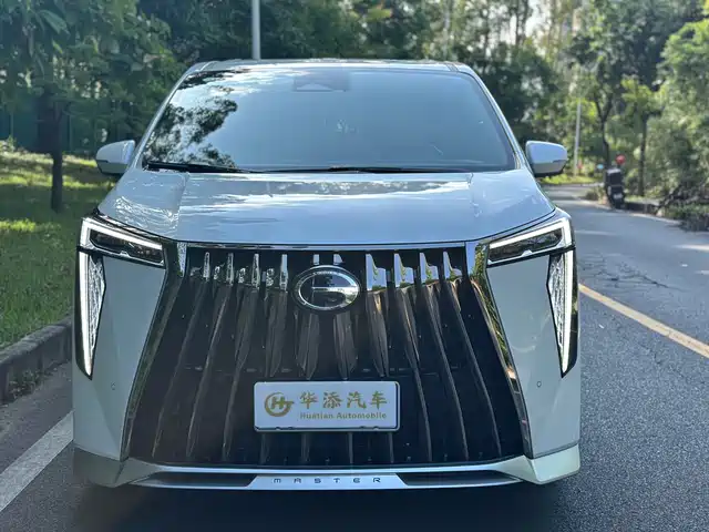 GAC Trumpchi Trumpchi M8 2023 Model Master Series Hybrid Royal Edition — фото 2