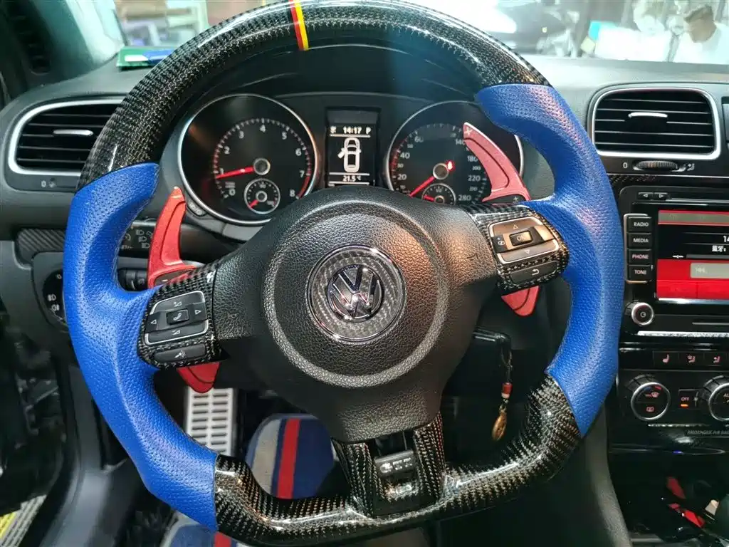 Volkswagen Golf (Import) 2013 2.0TSI GTI Convertible фото 3