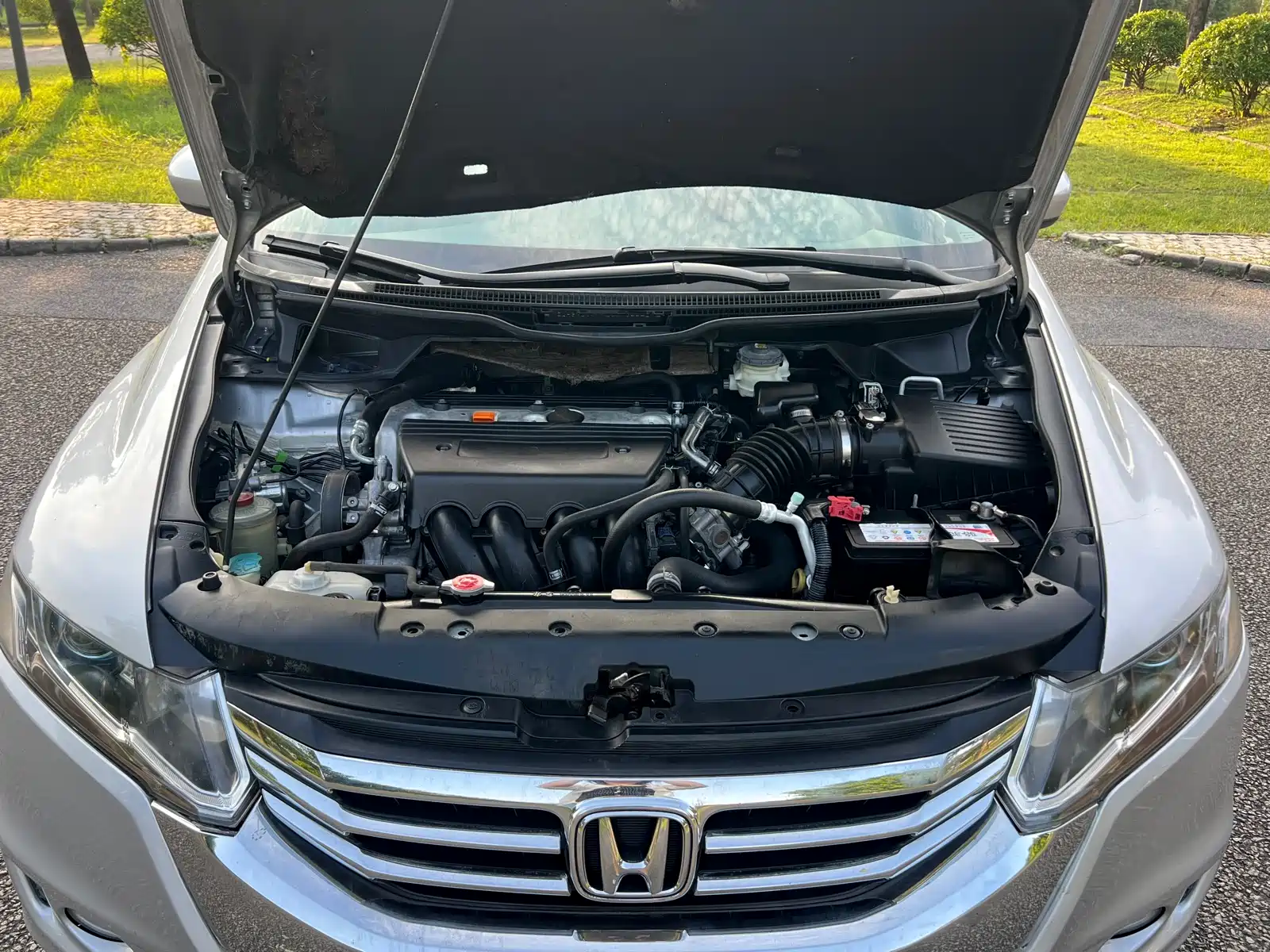 Photo 17 - Honda Odyssey