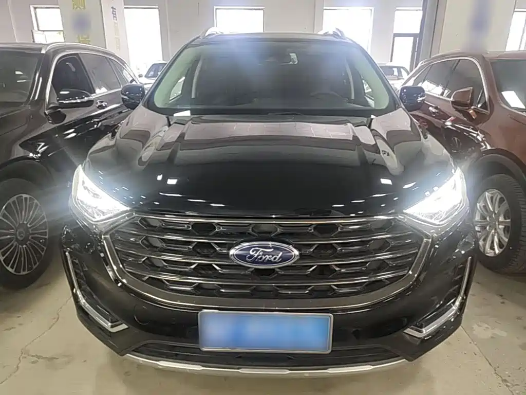 Ford Edge 2022 2021 PLUS EcoBoost 245 FWD Luxury Sharp 7-seater