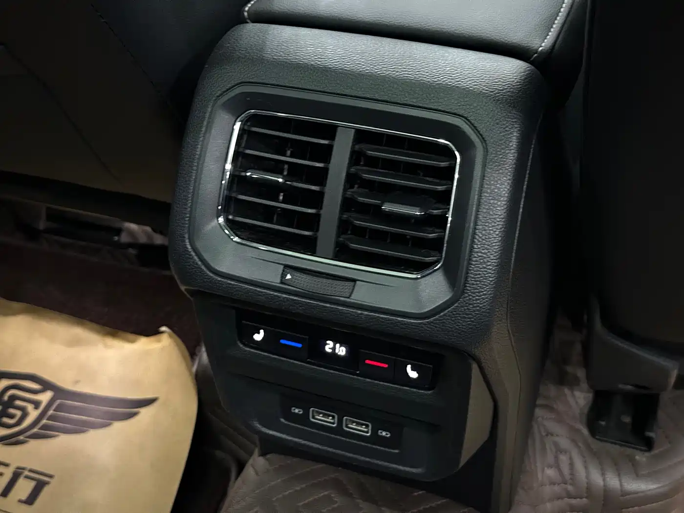 Volkswagen Tiguan L 2019 Edition 380TSI Auto 4WD R-Line Premium Flagship Version China V фото 24