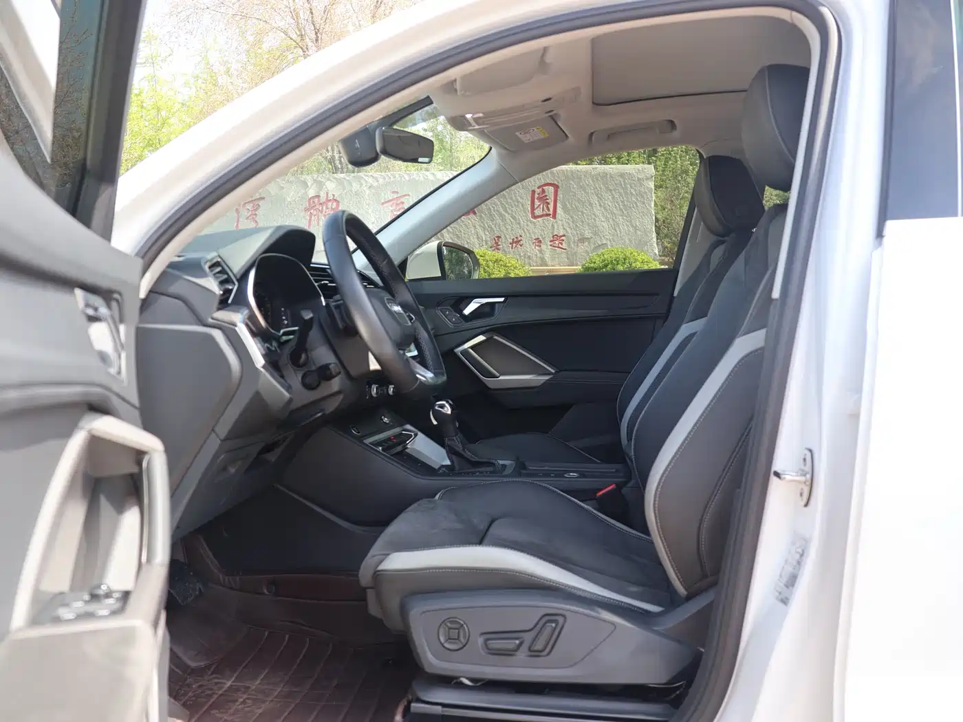 Audi Q3 2023 35 TFSI Fashion Dynamic (1.4T) фото 8