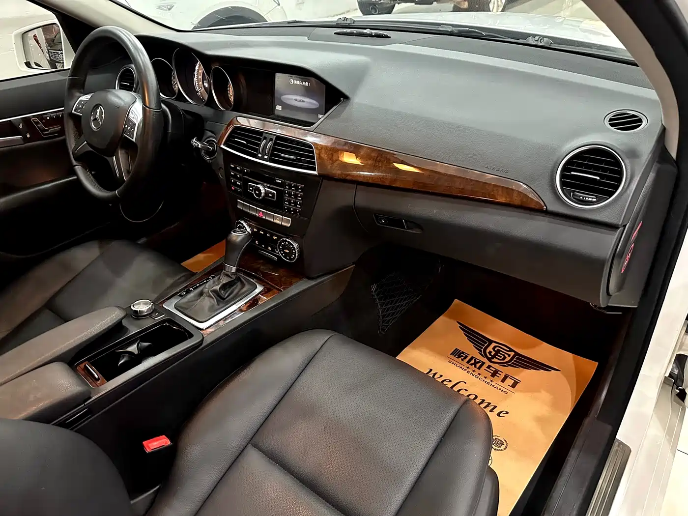 Mercedes-Benz C-Class 2013 C 260 CGI Elegance фото 21