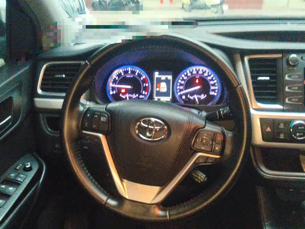 Toyota Highlander 2018 2.0T 4WD Luxury 7-seater China VI фото 6