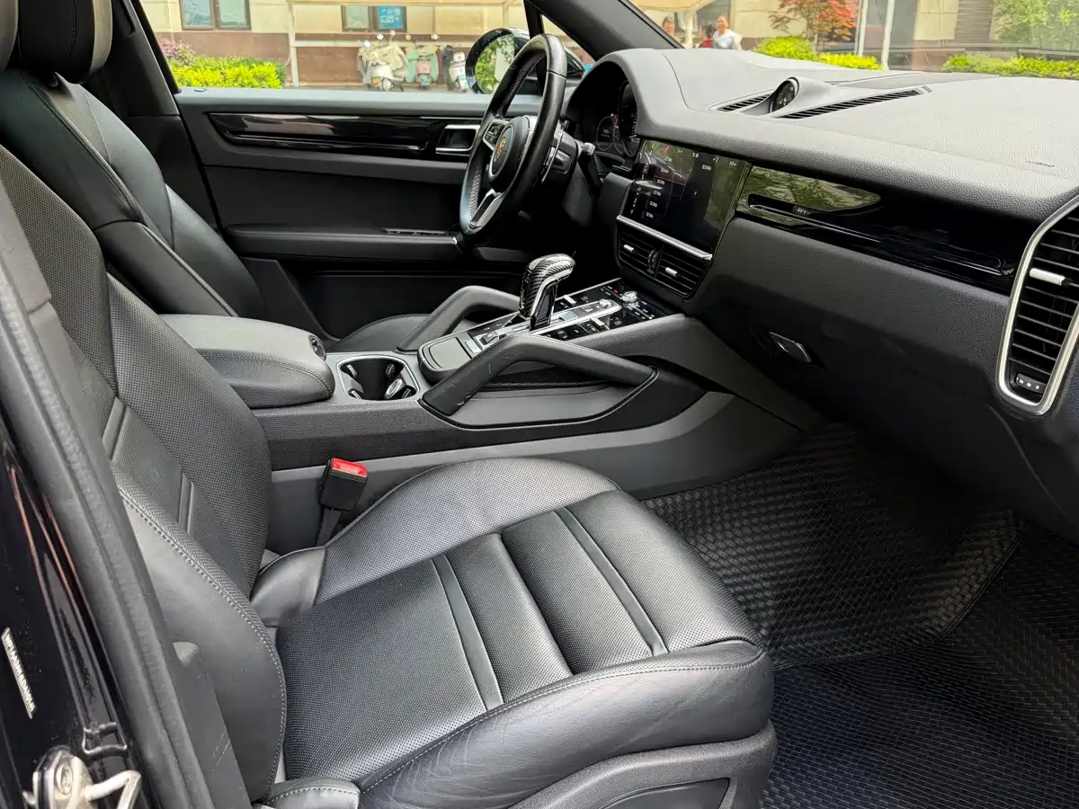 Porsche Cayenne 2019 Cayenne 3.0T фото 13