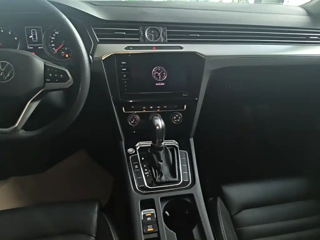 Volkswagen Magotan 2020 280TSI DSG Comfort фото 13
