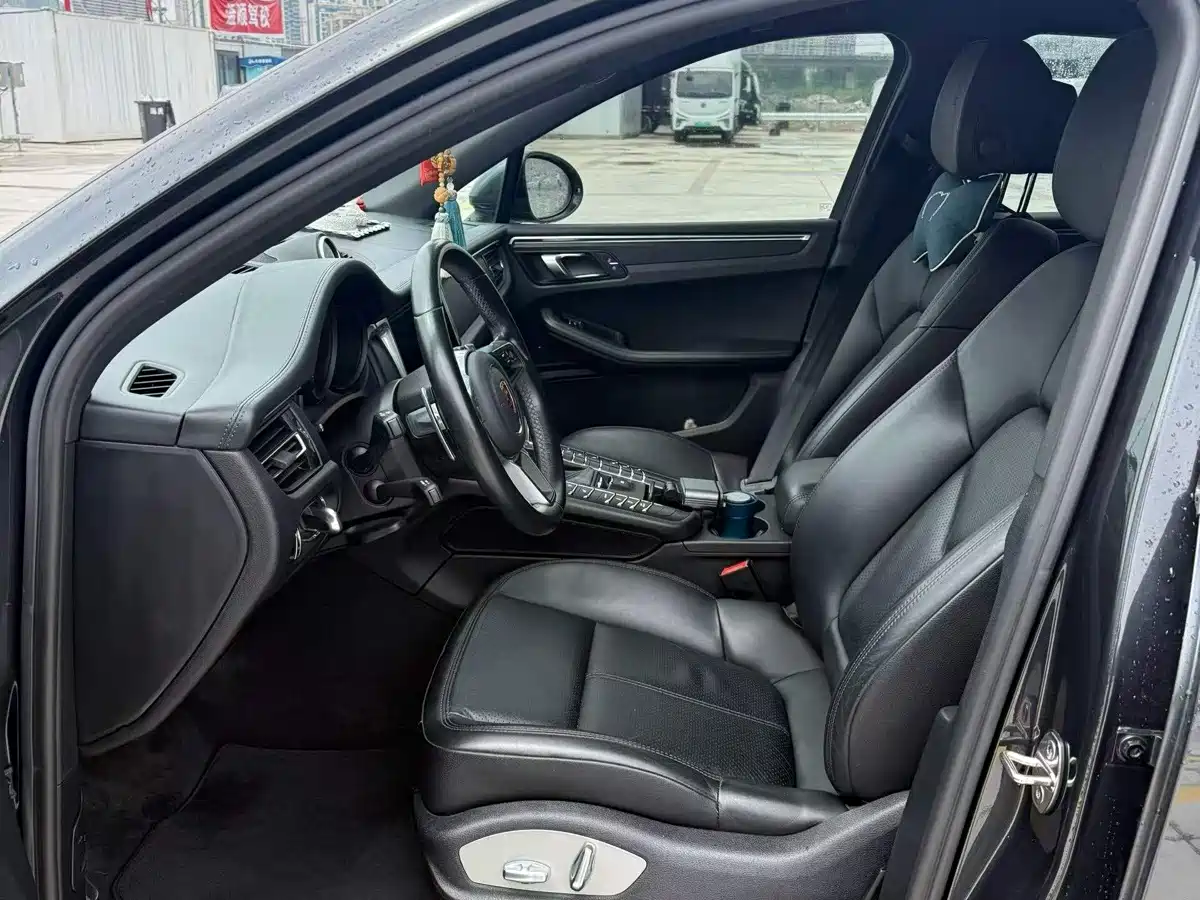 Porsche Macan 2021 Macan 2.0T фото 4