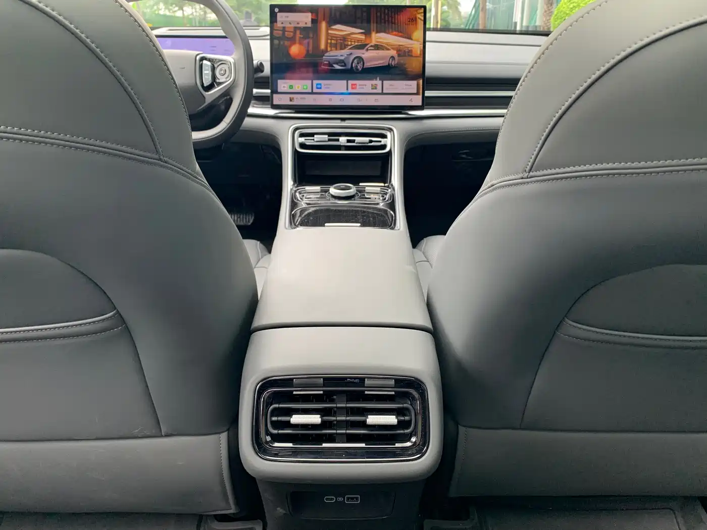Geely Galaxy Galaxy A7 2025 EM-i 150km Explorer+ Edition фото 15