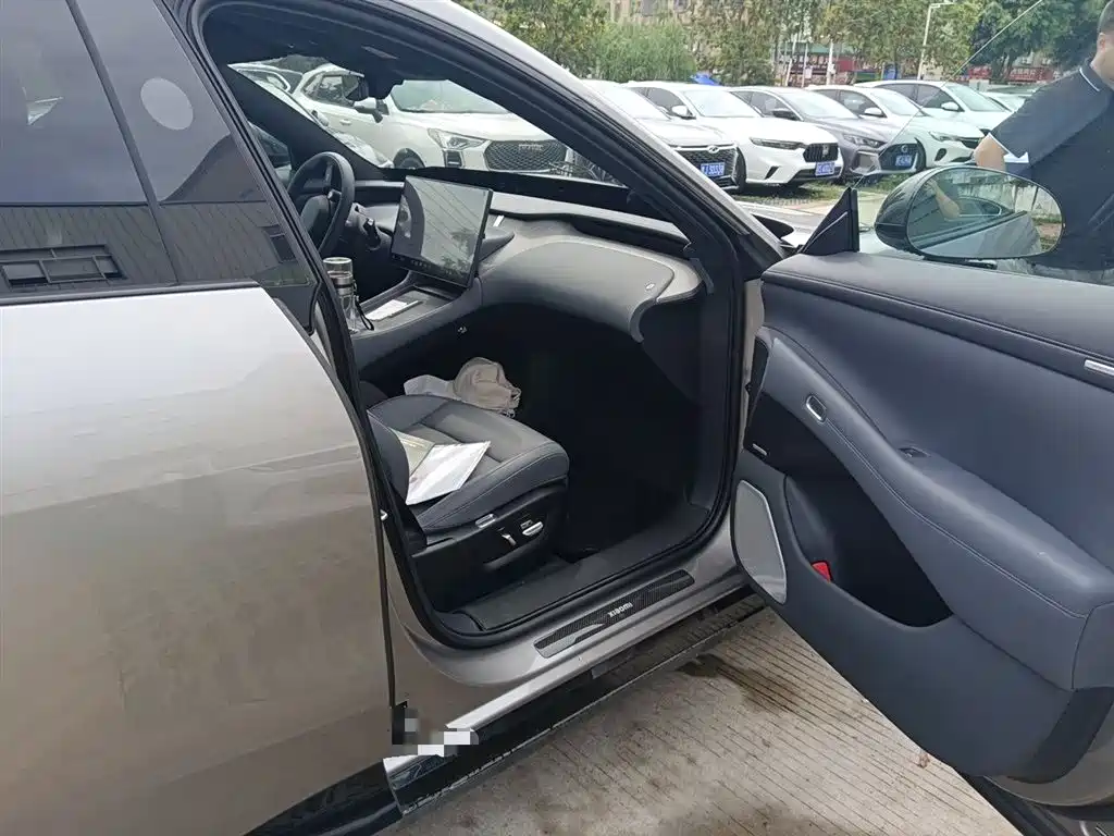 Xiaomi Auto Xiaomi YU7 2025 Ultra Long Range High Performance AWD Max Edition фото 21