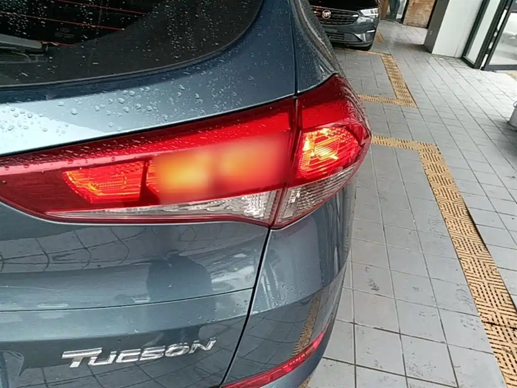 Hyundai Tucson 2015 1.6T Dual Clutch 2WD Smart фото 8