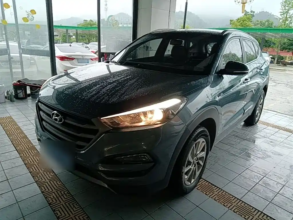 Hyundai Tucson 2015 1.6T Dual Clutch 2WD Smart