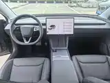 Фото 8 - Tesla Model 3